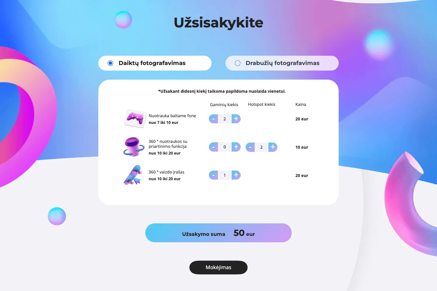 Svetainės paslaugų užsakymo forma su interaktyviais skaičiuoklės valdikliais ir gradientiniu fonu, leidžianti pasirinkti fotografavimo tipus bei kiekius.